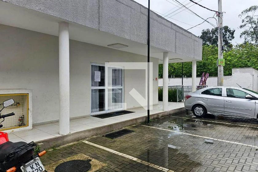 2-bedroom apartment in a building with a pool — photo 43