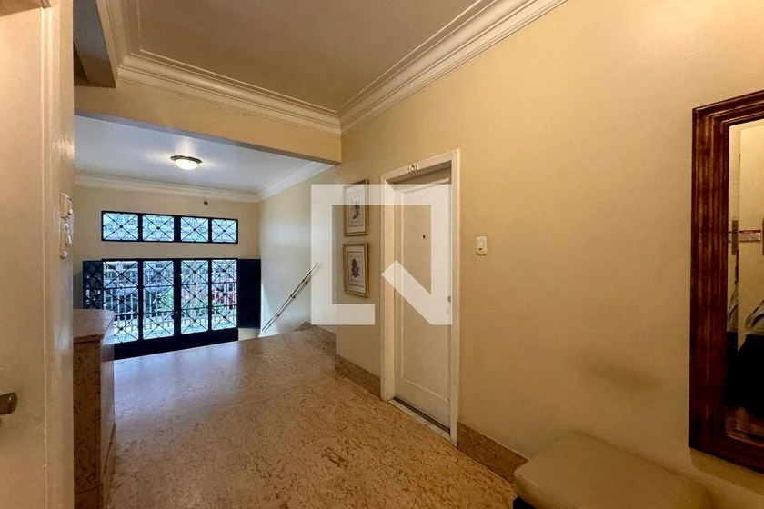 Apartamento para aluguel mobiliado com 2 quartos e 180 m² — photo 2