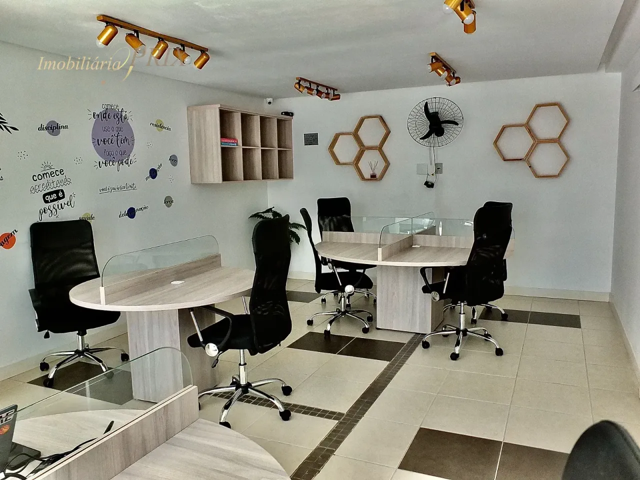 Apartamento mobiliado tipo studio com cozinha aberta — photo 15