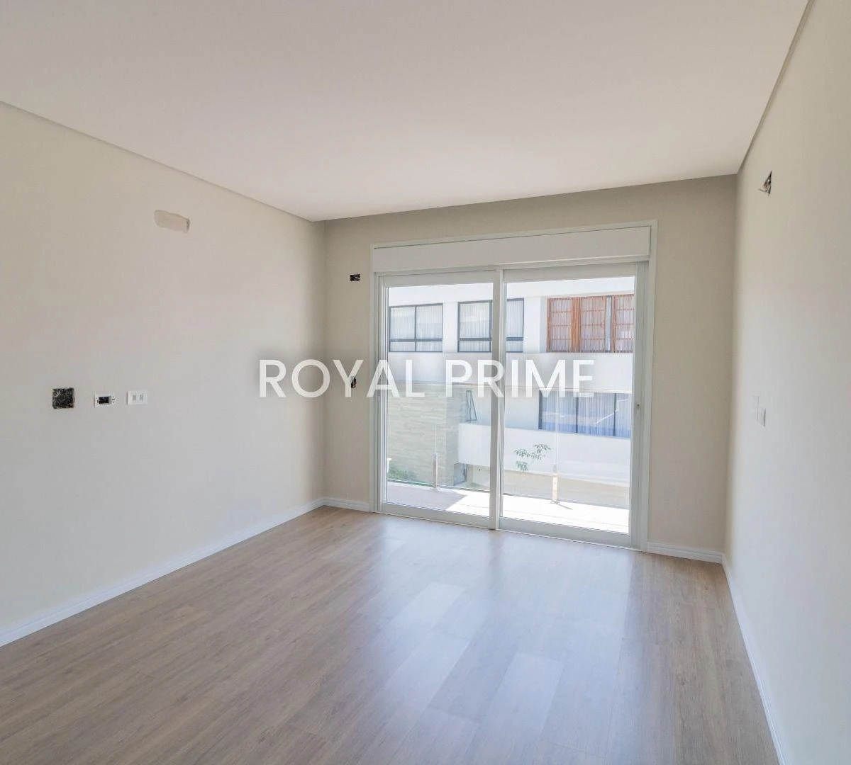 Unfurnished quadriplex house with 3 en-suite rooms — photo 22