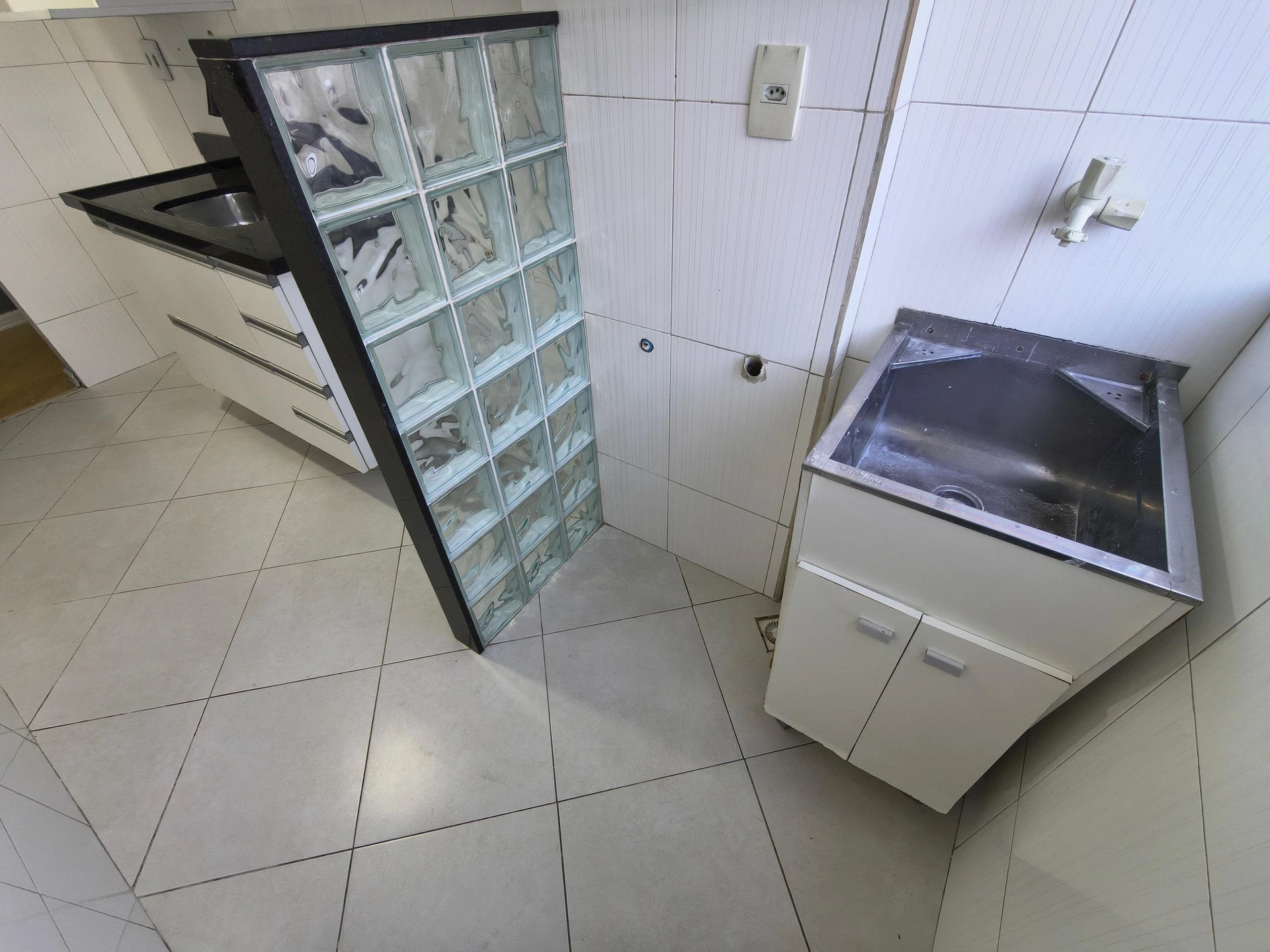 Home office in a 2-bedroom apartment, 50 m² — photo 9
