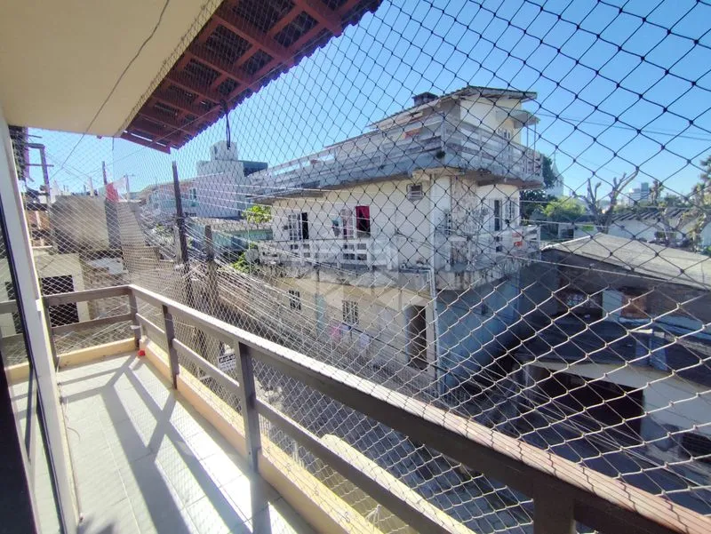 40 m² apartment with 1 bedroom and a balcony — photo 10