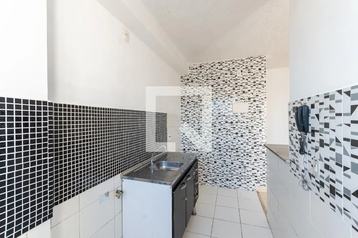 Rental apartment with 2 bedrooms and a balcony — photo 27
