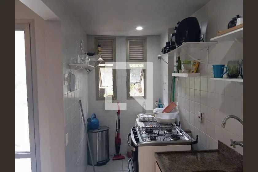 Apartamento mobiliado de 65 m² com varanda — photo 11
