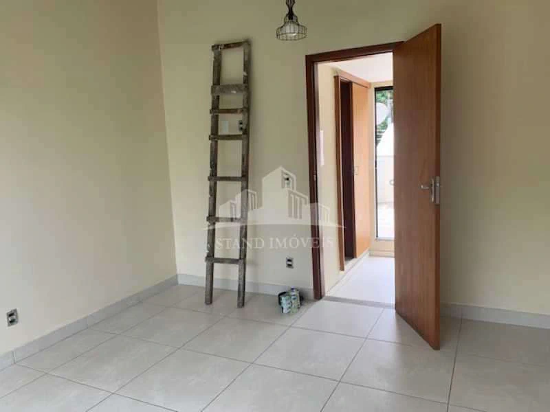 Casa de rua com 3 quartos e cozinha aberta a gás — photo 4