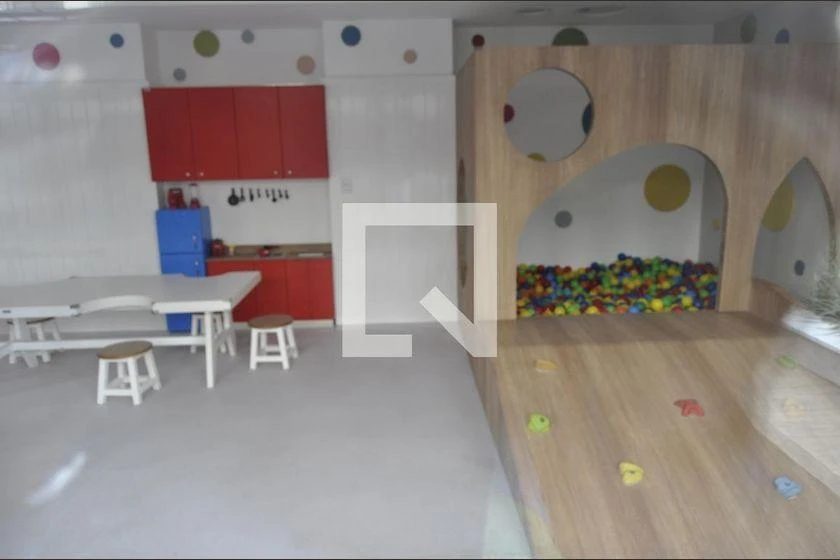 Пральна машина та 2 спальні: квартира 57 м² — photo 50