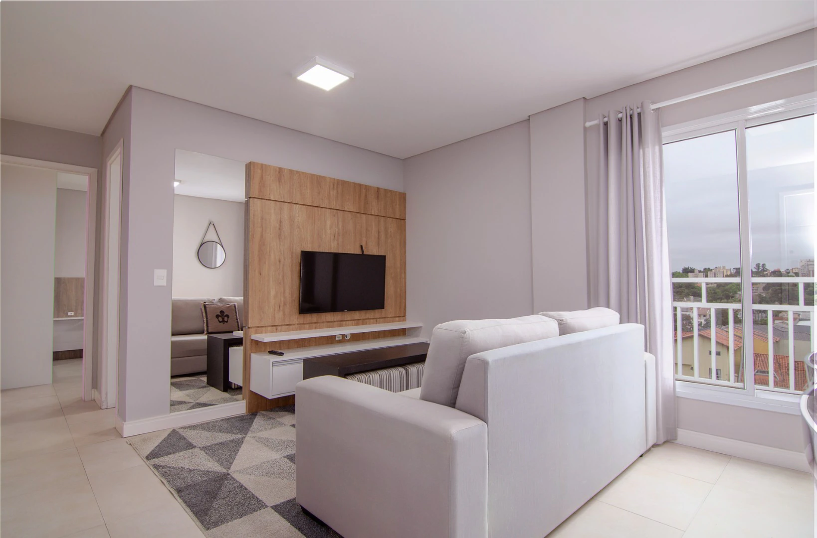 One-bedroom apartment with a washing machine in Curitiba — photo 8