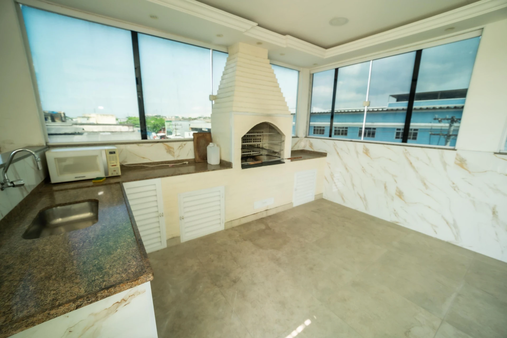 Furnished house, 449 m², with a jacuzzi — photo 21