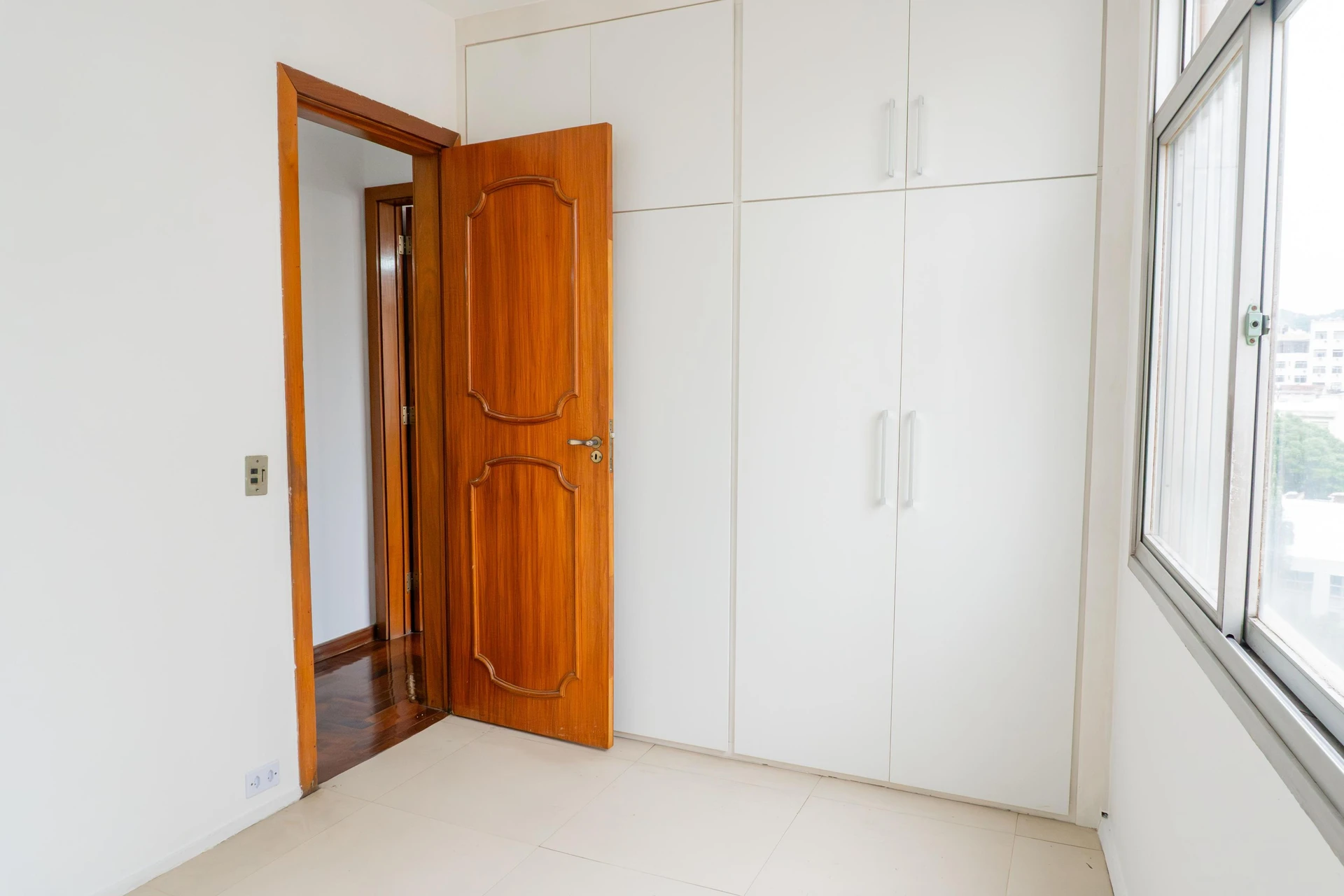3 quartos e vista para as montanhas: apartamento de 120 m² — photo 39