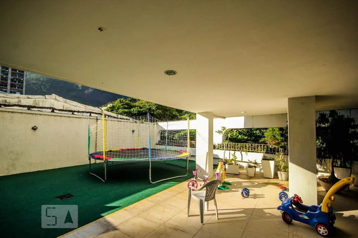 Water view in a 3-bedroom apartment, 110 m² — photo 19
