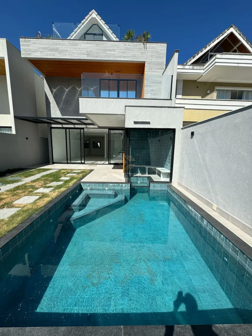 Casa em condomínio com 3 quartos e cozinha integrada — photo 7