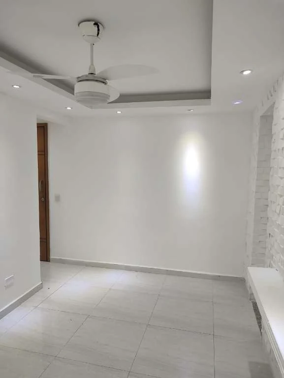 Apartamento de 2 quartos com cozinha fechada e 63 m² — photo 3