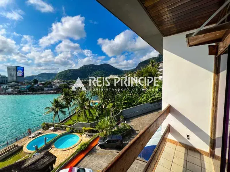 3-bedroom apartment with an enclosed glass balcony — photo 4