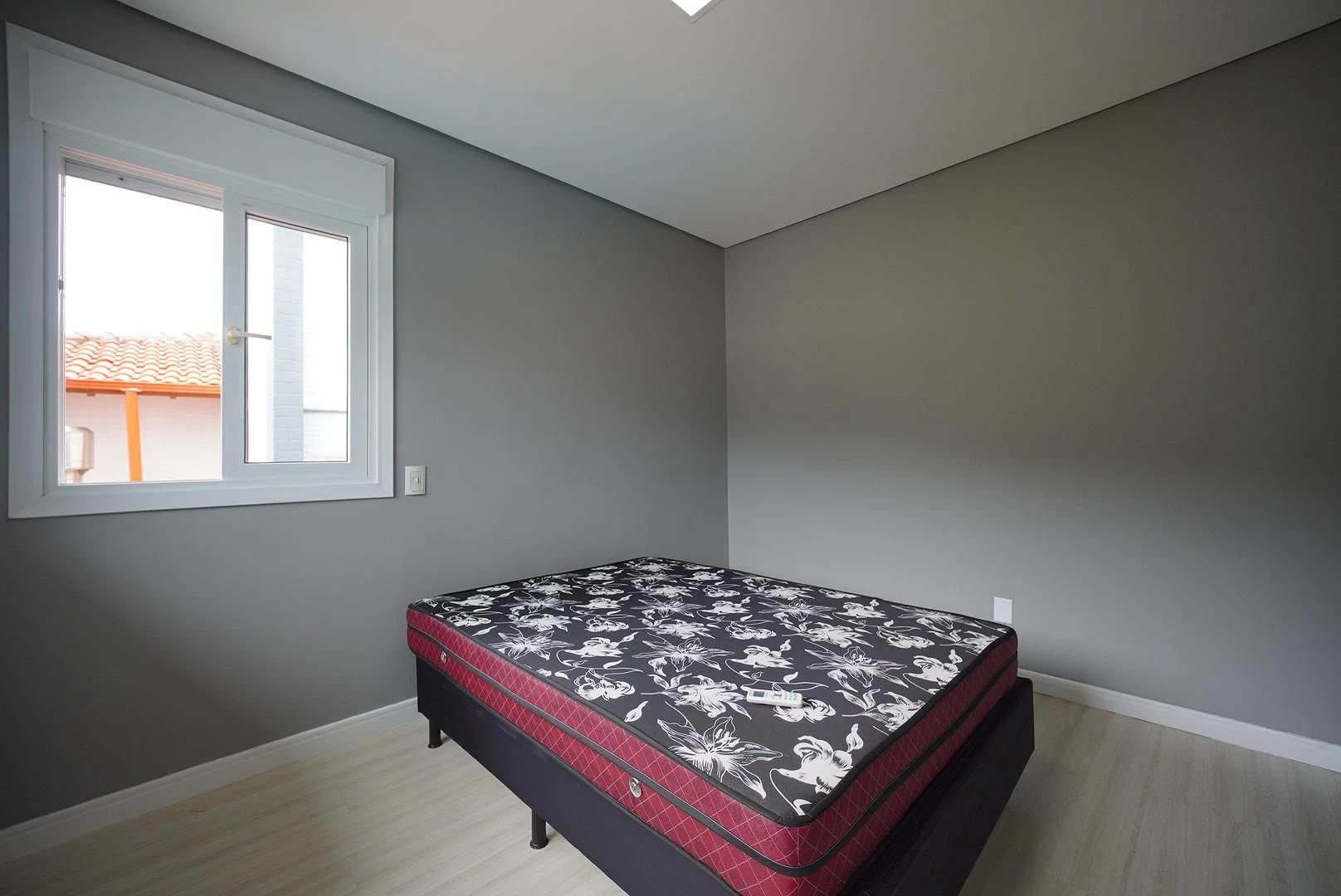 4-bedroom house with a mountain view in Florianópolis — photo 13
