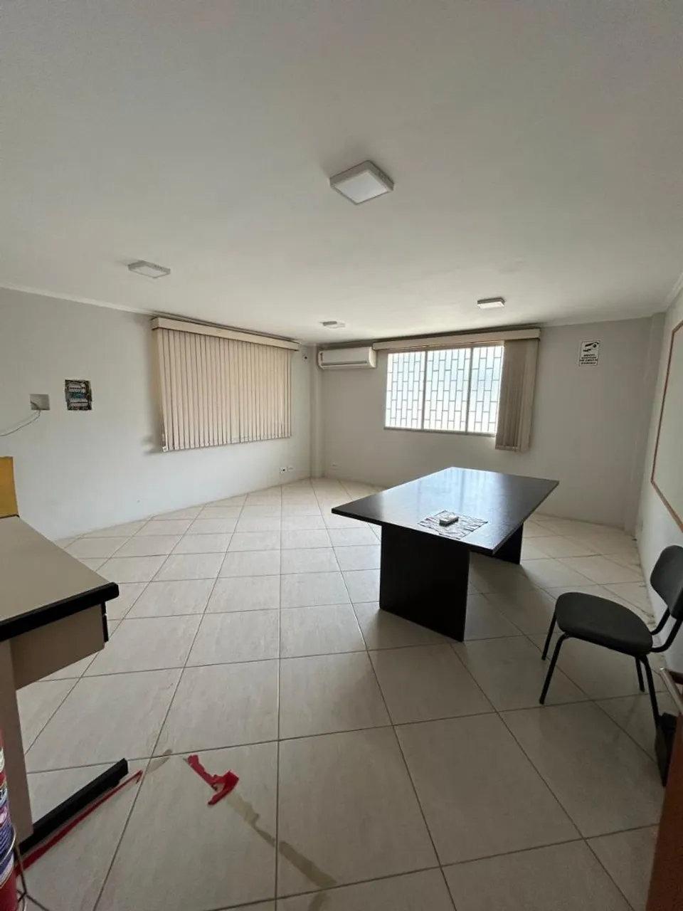Unfurnished house with 5 bedrooms and a balcony — photo 4
