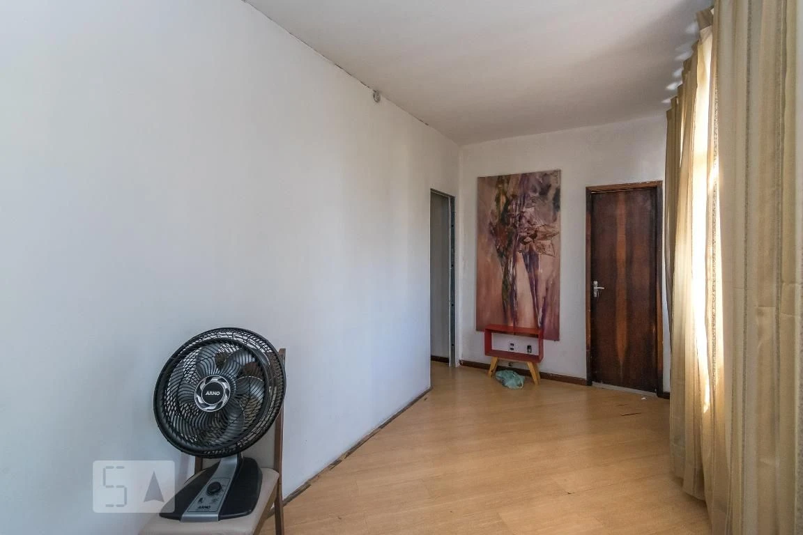 Casa para alugar com 6 quartos e 3 banheiros — photo 32