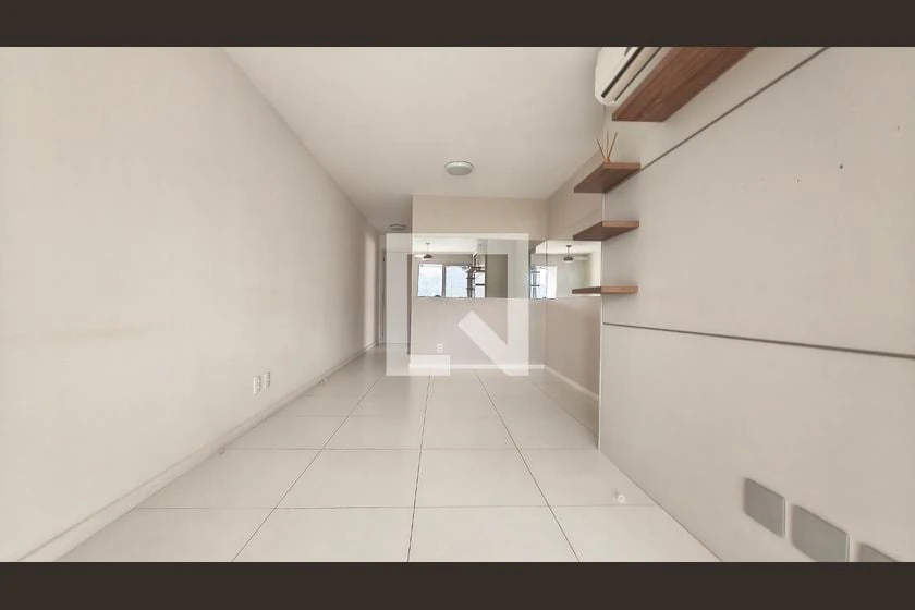Apartment, 87 m², with a glass-enclosed balcony — photo 39