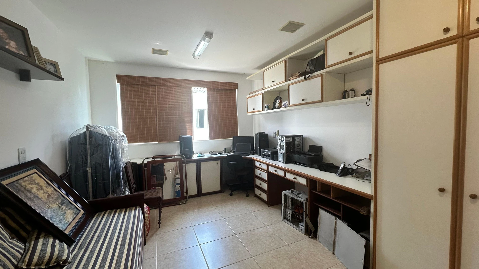 Casa mobiliada em condomínio com 5 quartos e quintal — photo 67
