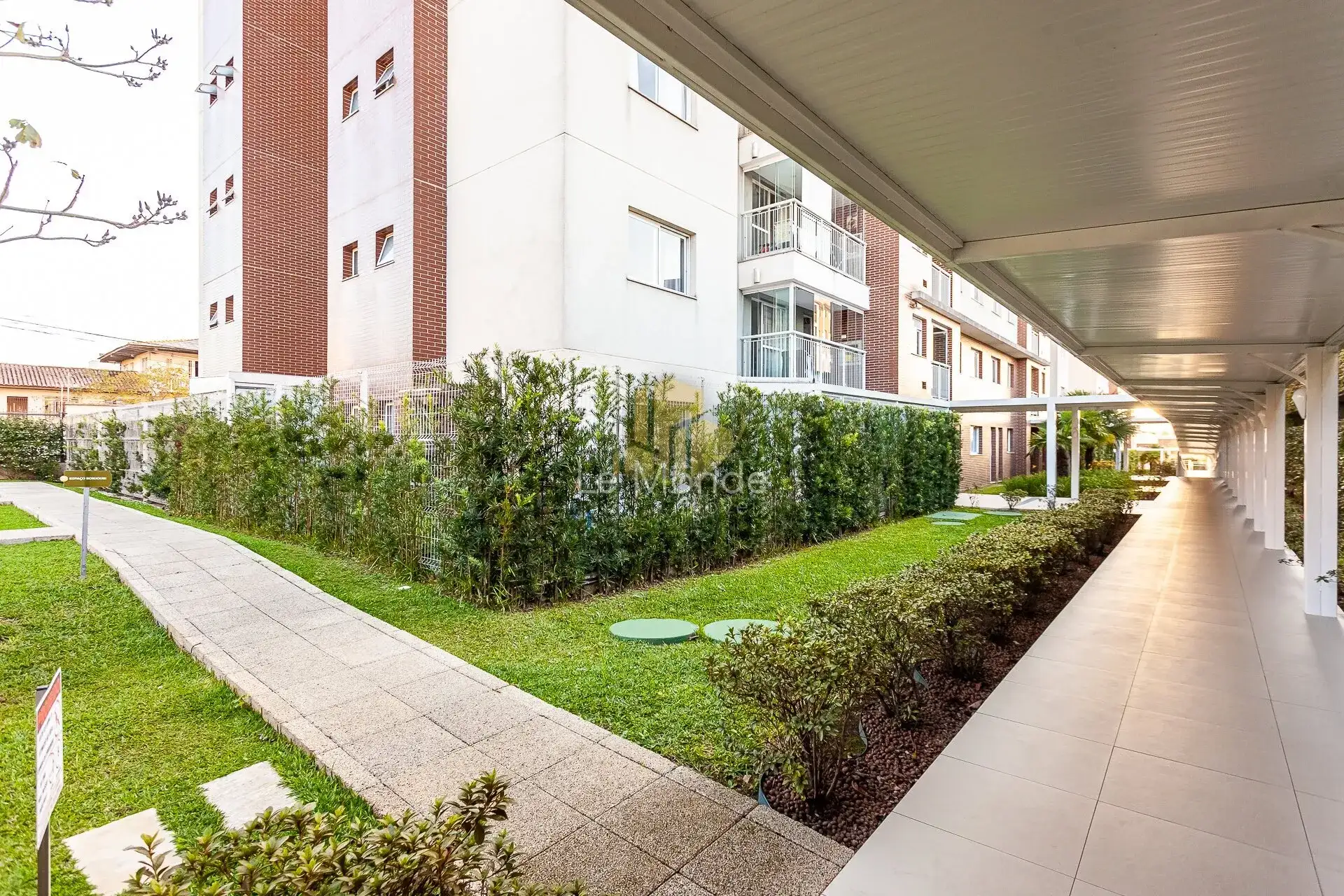 2-bedroom apartment with a balcony — photo 36