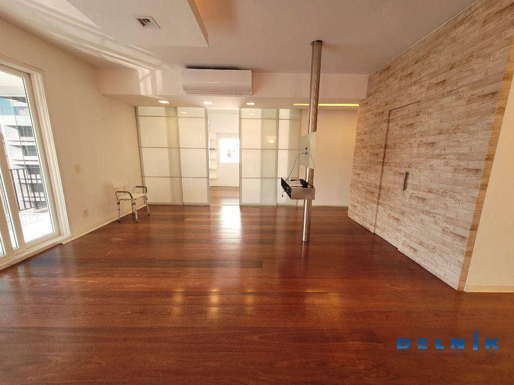Apartamento com 3 quartos de 156 m² e vista cidade/montanhas — photo 23