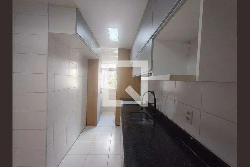 85 m² apartment with 3 bedrooms and a glass-enclosed balcony — photo 17