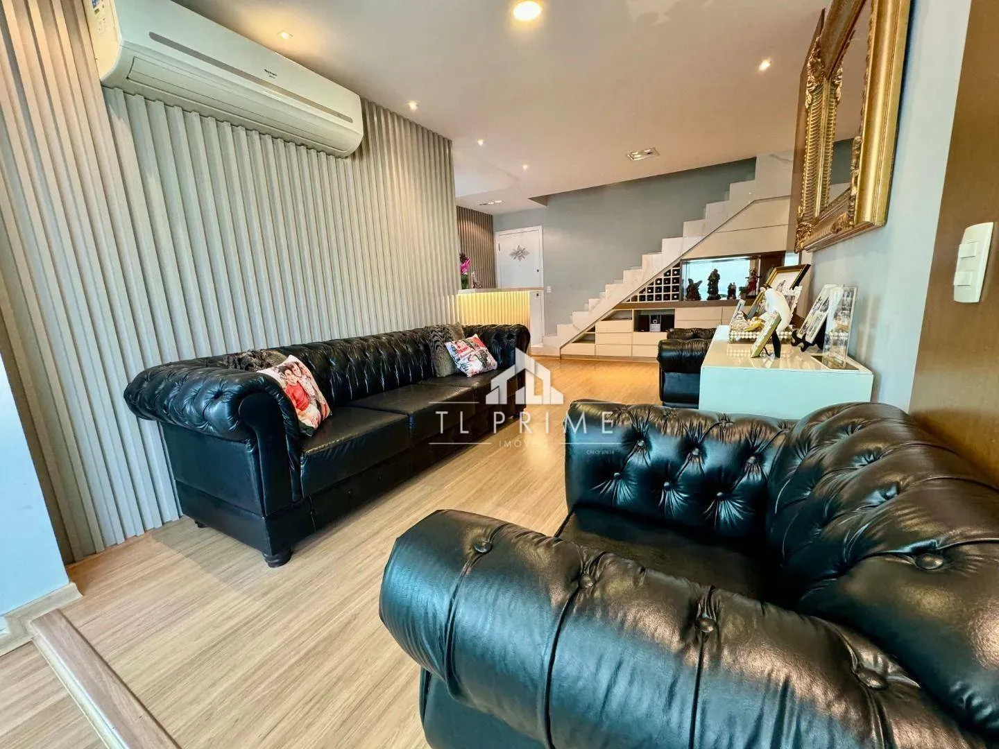 Apartamento mobiliado de 205 m² com 3 dormitórios e jardim — photo 22