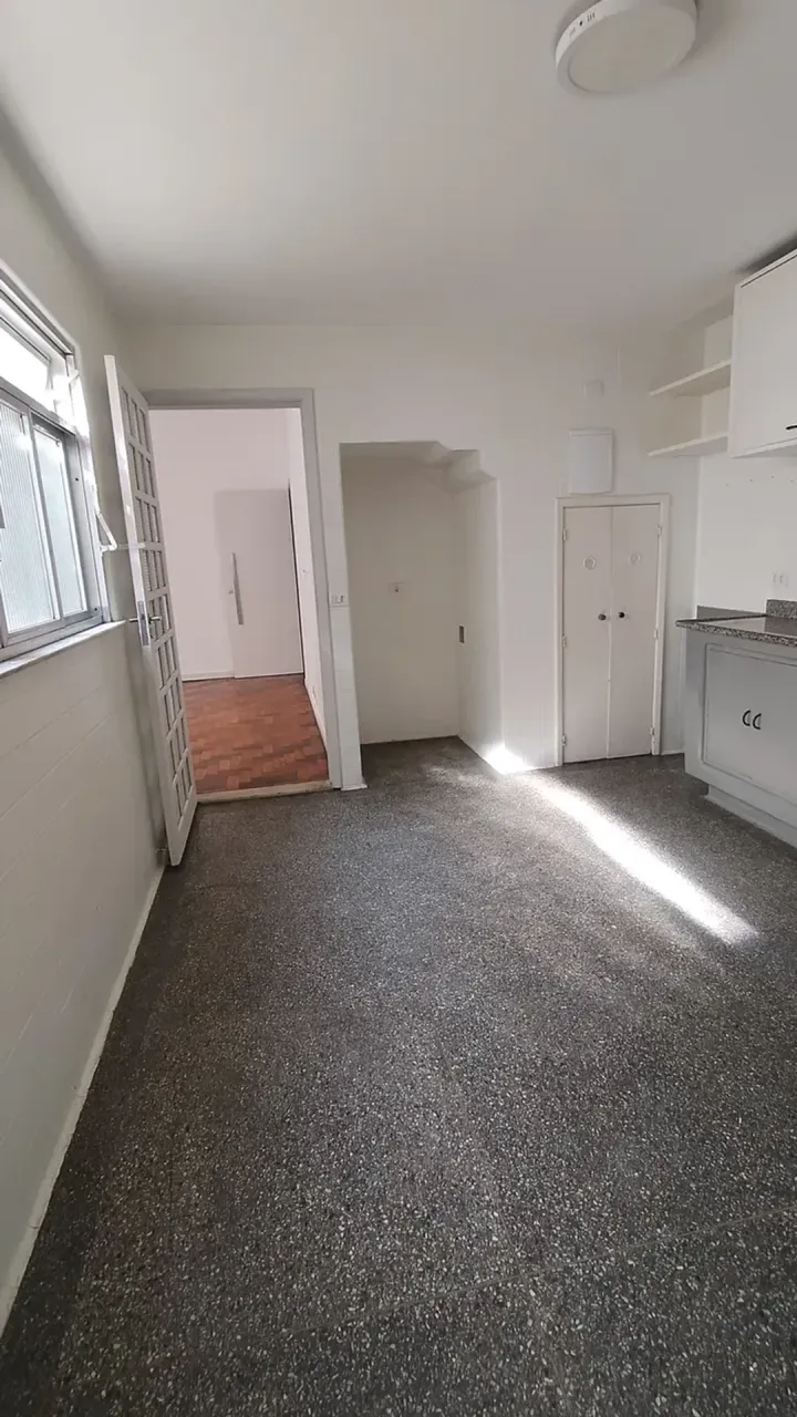 House with 5 bedrooms and 5 bathrooms — photo 2
