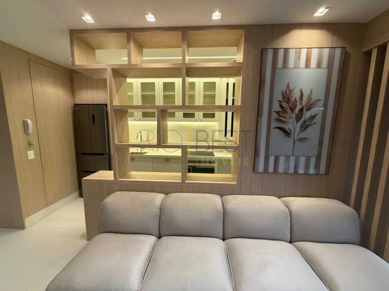 Furnished apartment with 3 suites and glass balcony — photo 4