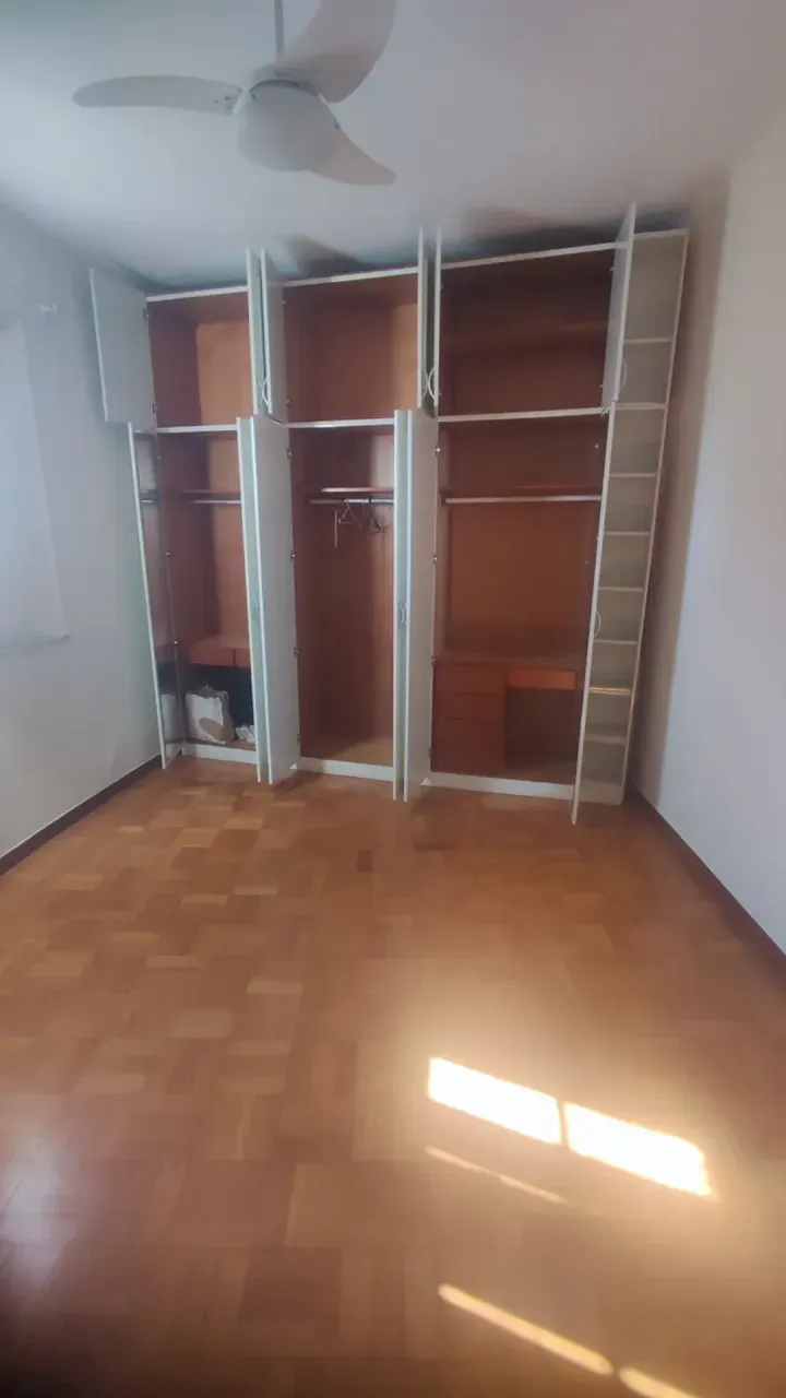 Apartamento de 1 quarto com piso de madeira e 1 vaga — photo 16