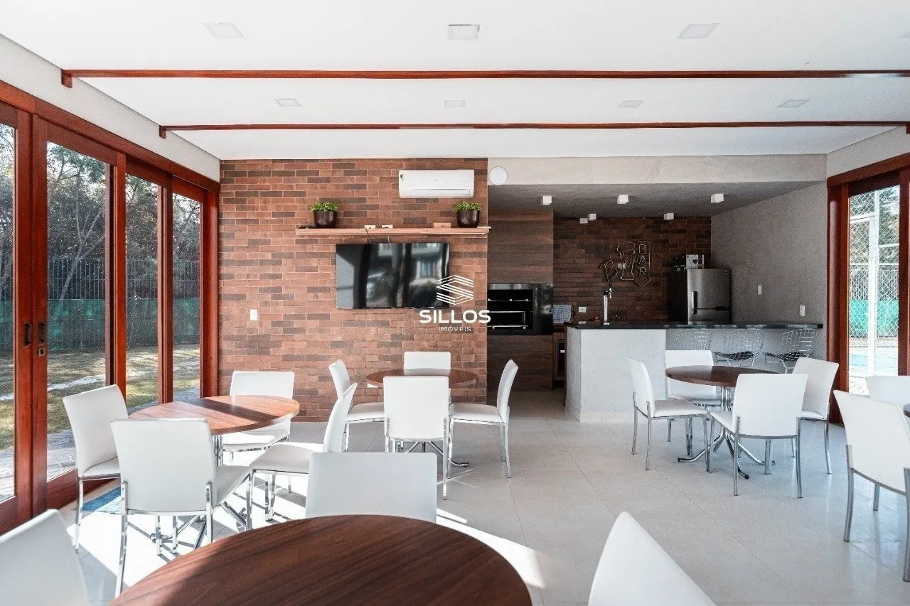 House with 3 en-suite bedrooms and 4 bathrooms — photo 26
