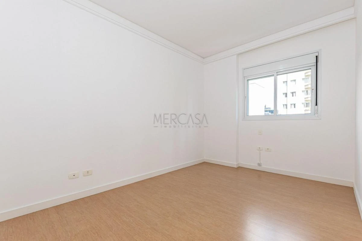 Washing machine in a 3-bedroom apartment, 84 m² — photo 7