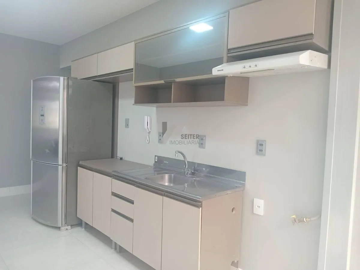 3-bedroom apartment with a private pool in Florianópolis — photo 6
