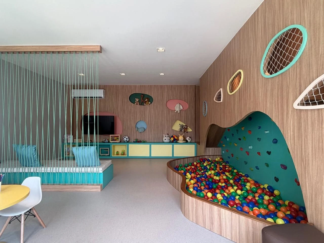 Apartamento para alugar com 2 quartos e varanda — photo 42