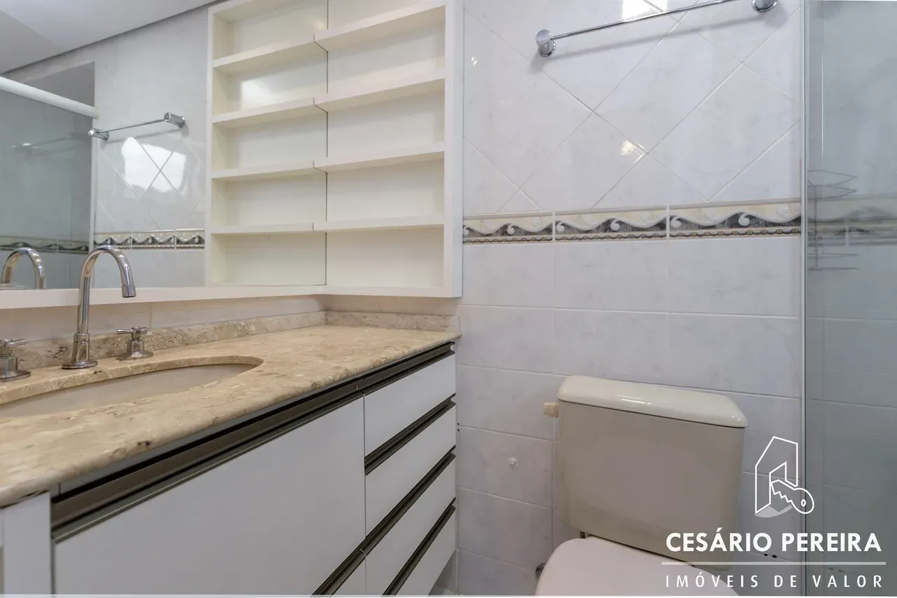2-bedroom apartment with a private BBQ in Curitiba — photo 15