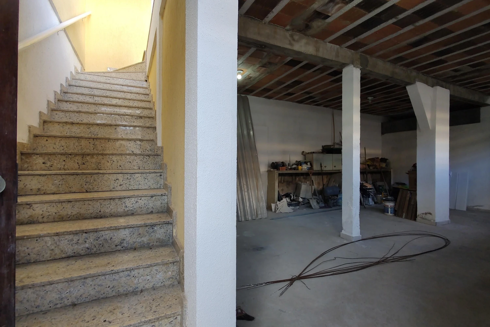 Vista a la montaña y 5 dormitorios: casa de 900 m² — photo 54