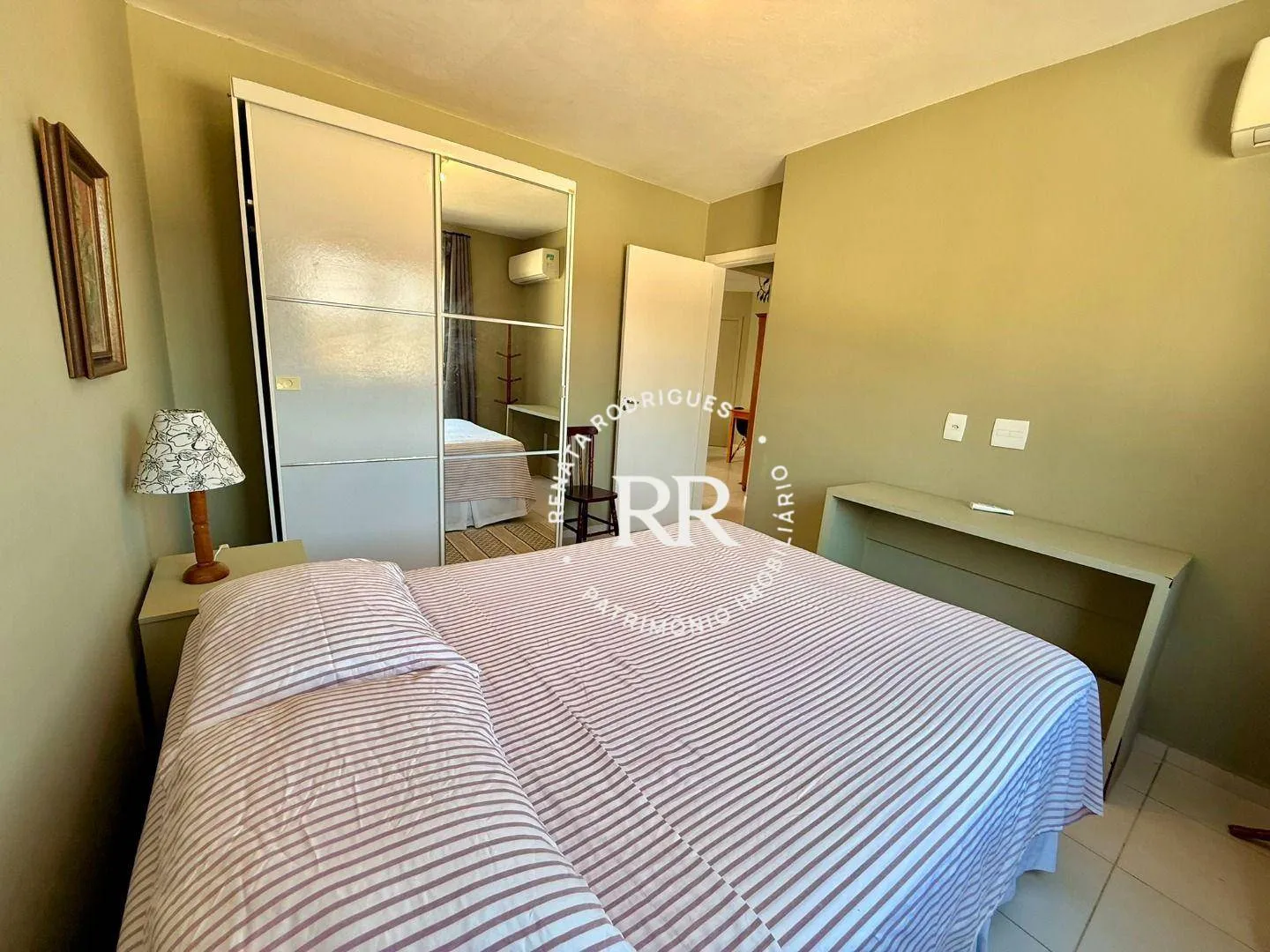 Apartamento amueblado de 64 m² con 2 dormitorios y balcón — photo 9