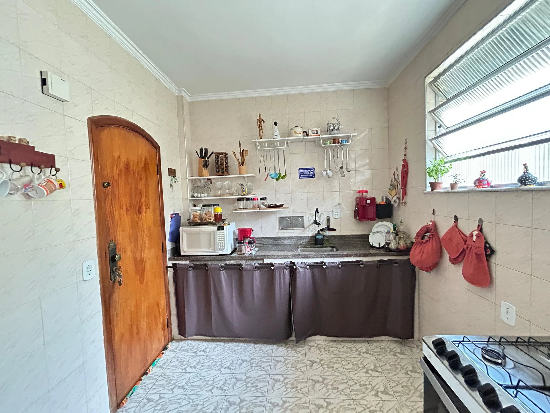 Затишна квартира з 3 кімнатами та окремою газовою кухнею — photo 5