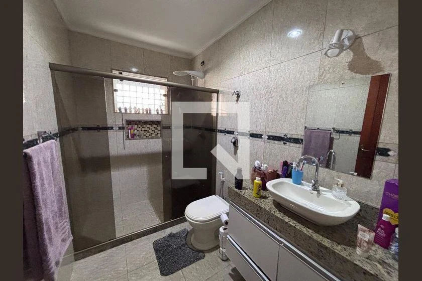 Casa sem mobília com 4 quartos e 618 m² — photo 36