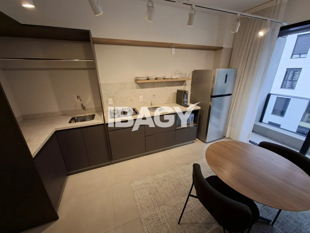 Furnished studio with balcony and integrated kitchen — photo 2