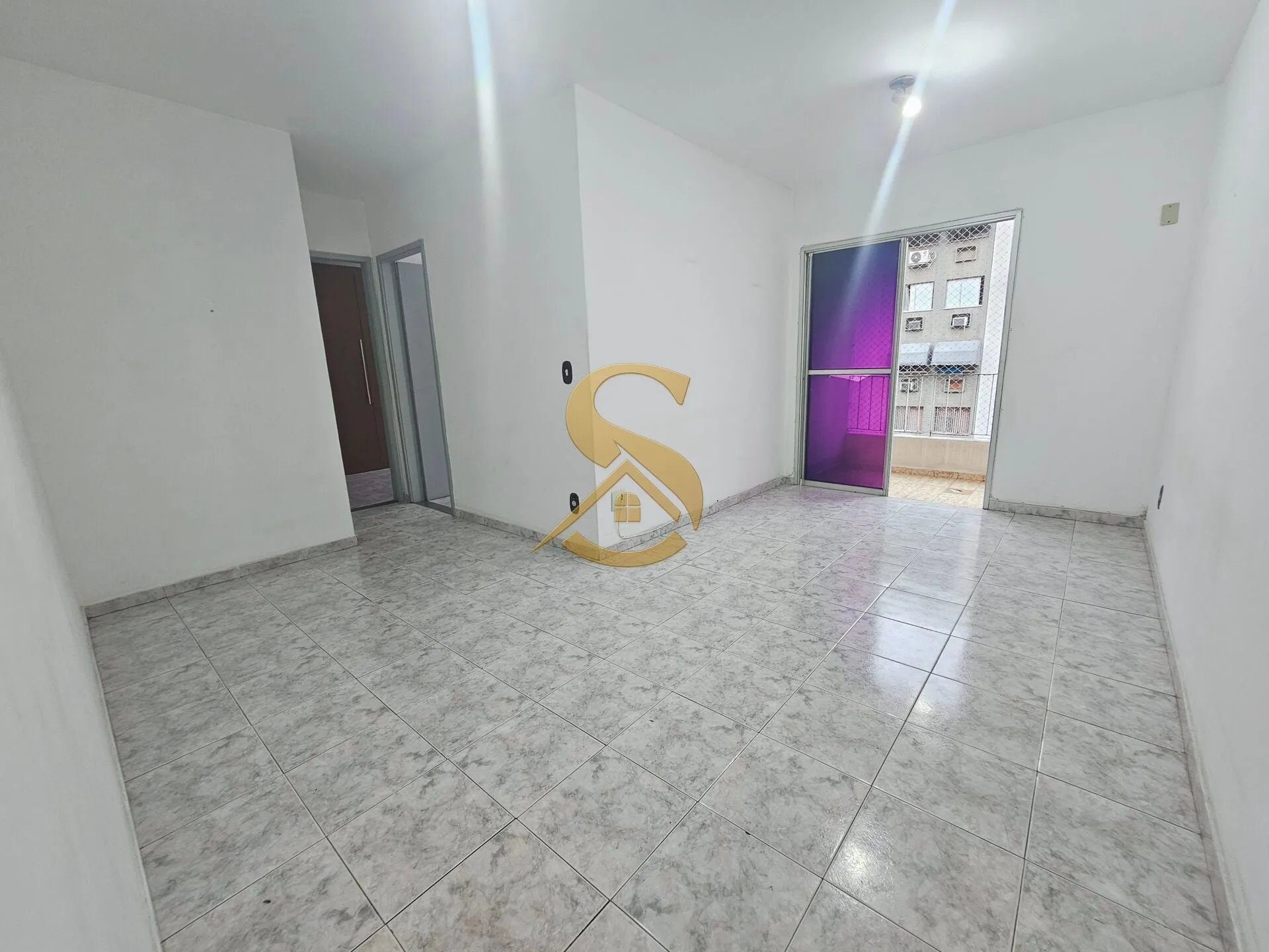 Apartamento de 2 quartos com varanda e 1 vaga — photo 2