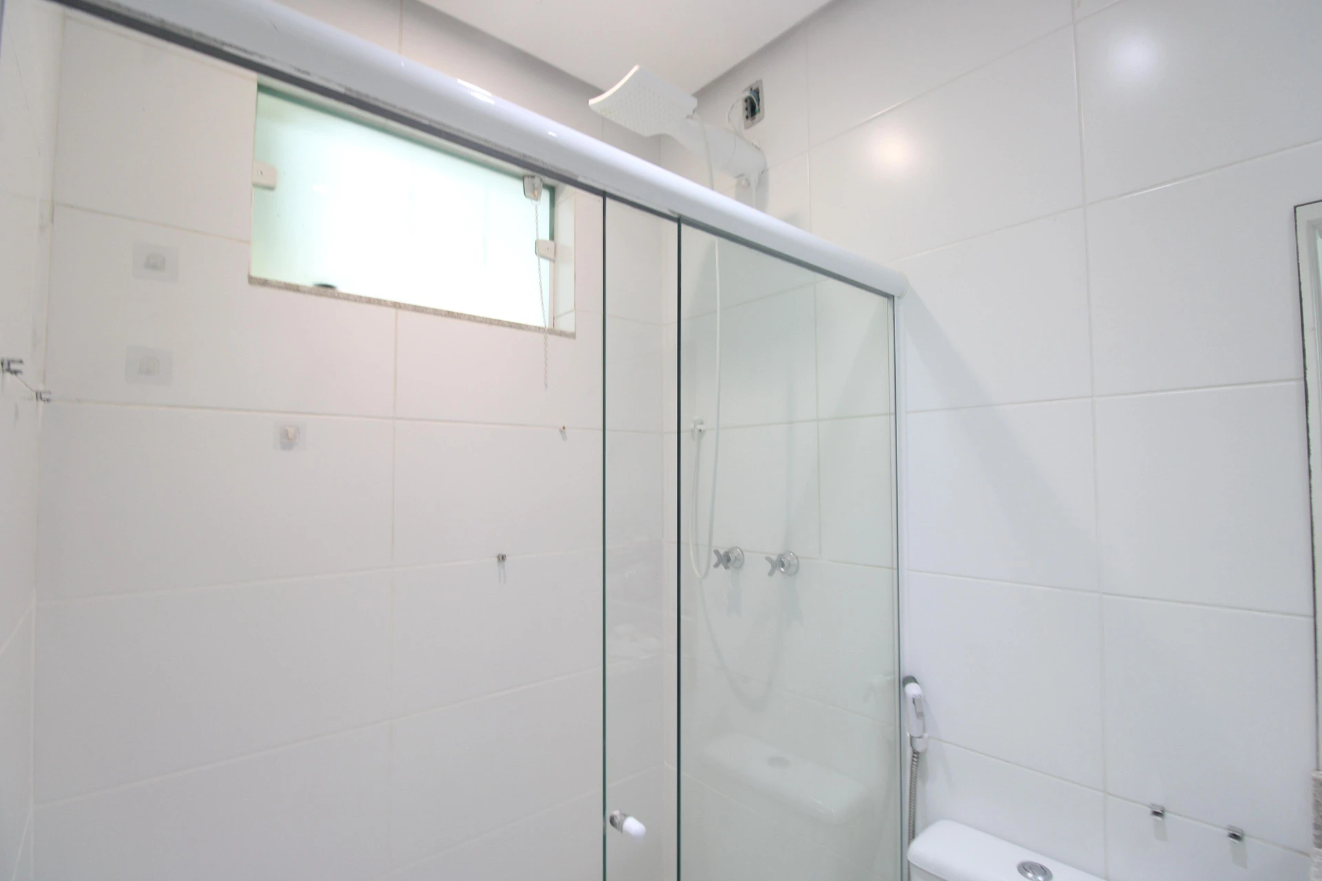 Casa mobiliada com 3 suítes e cozinha aberta com fogão a gás — photo 58