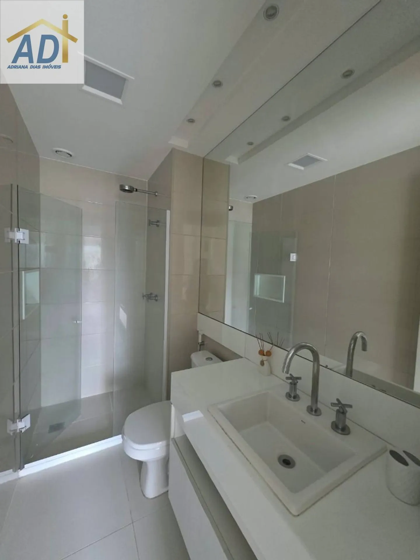 3-bedroom apartment in a building with a sauna — photo 17