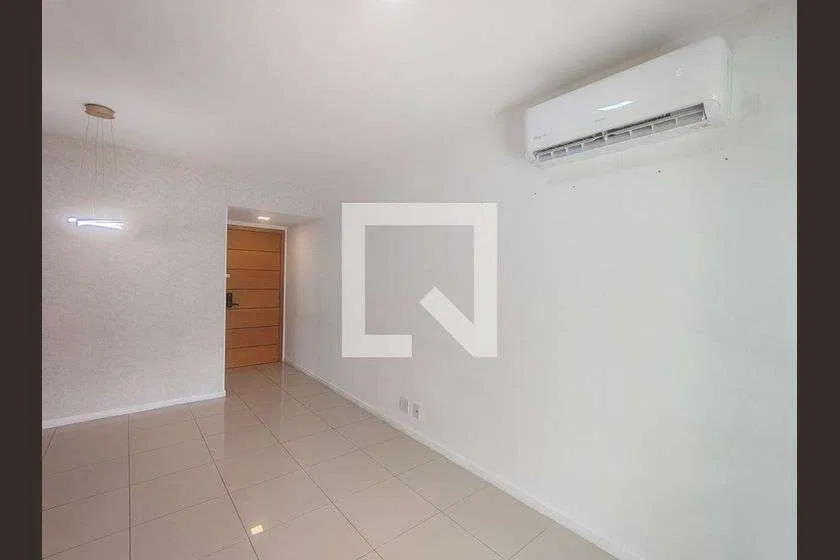 85 m² apartment with 3 bedrooms and a glass-enclosed balcony — photo 23