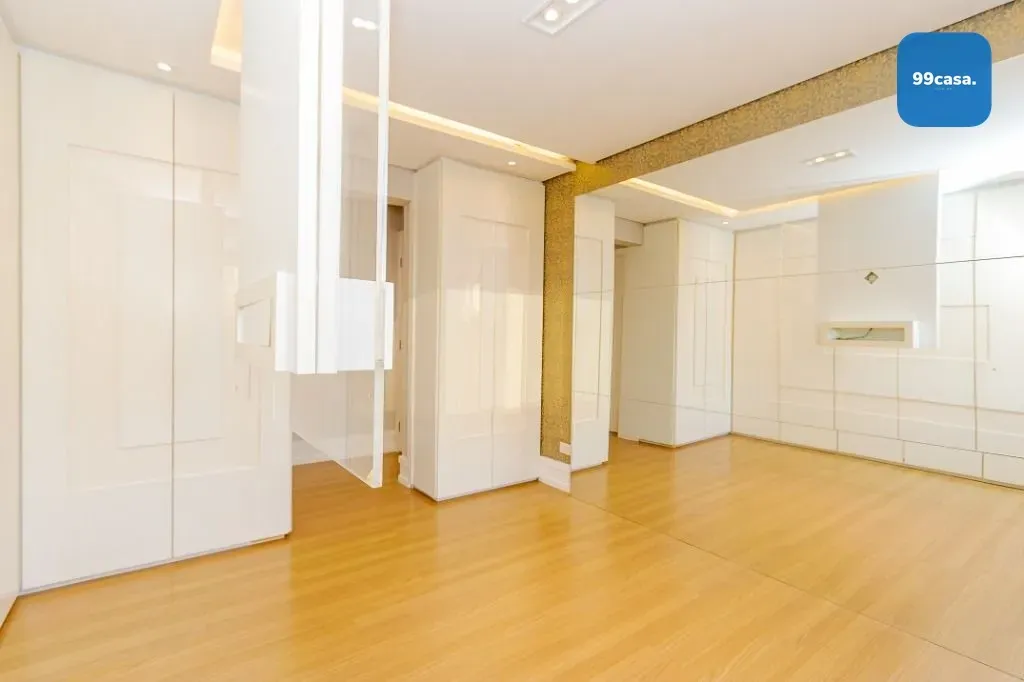 3-bedroom apartment with a home office — photo 19