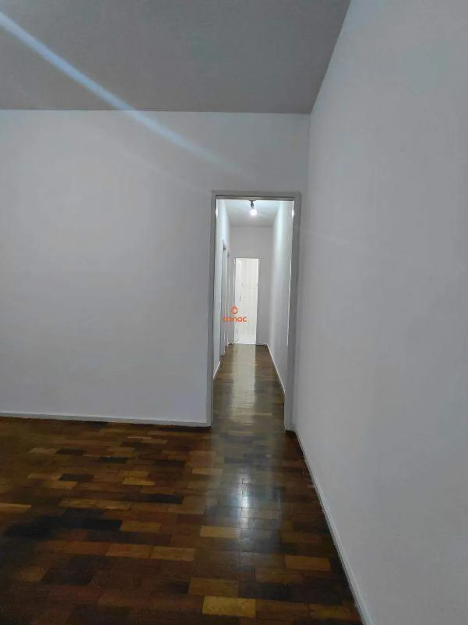 2-bedroom apartment with 1 bathroom and 1 parking spot — photo 18