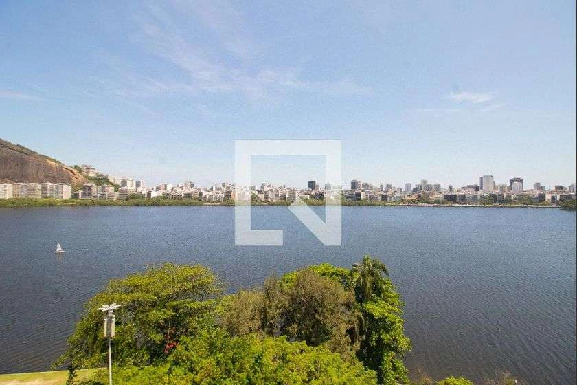 Penthouse for rent with 4 bedrooms and 210 m² — photo 3