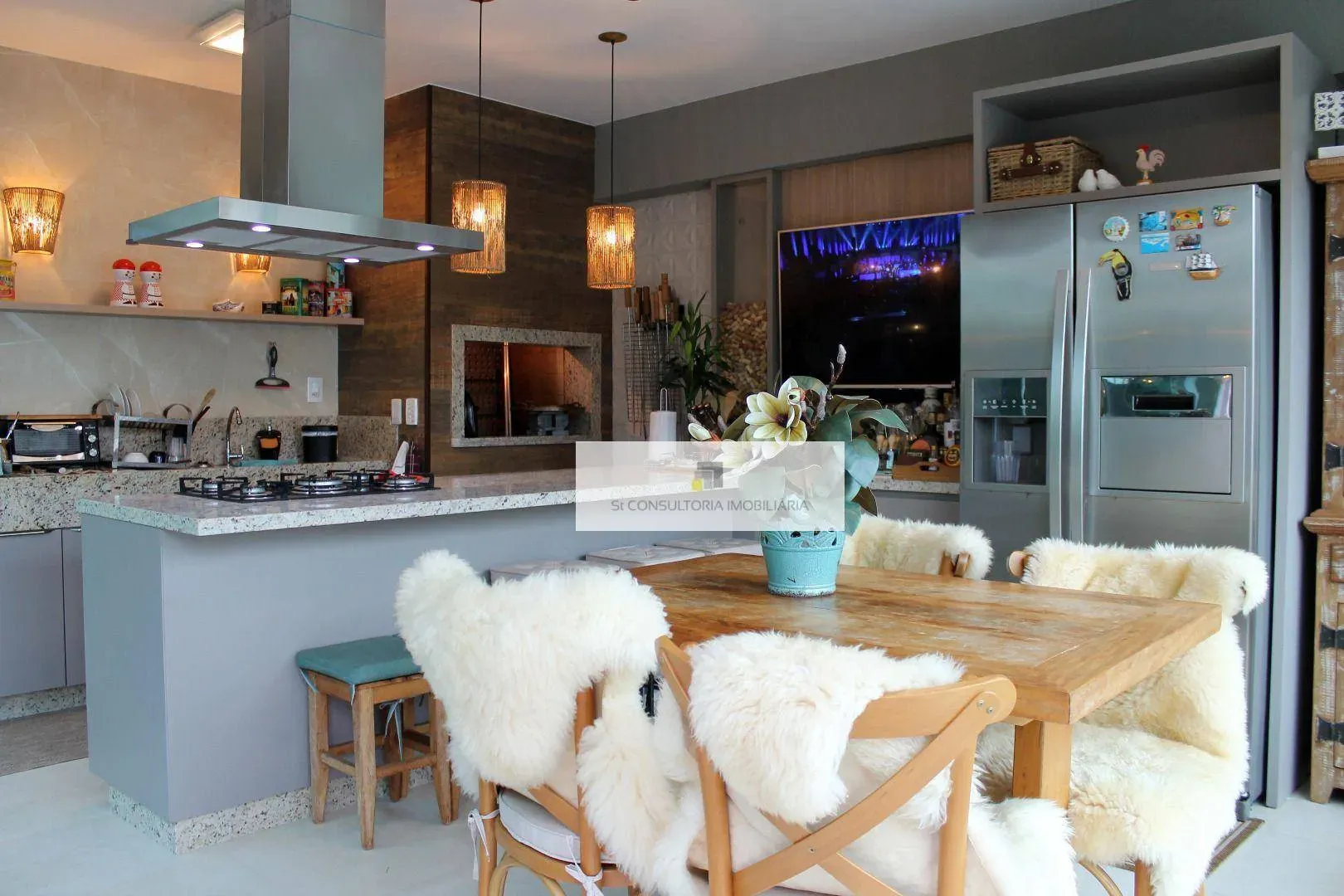Furnished house with 4 en-suite bedrooms and private garden — photo 26