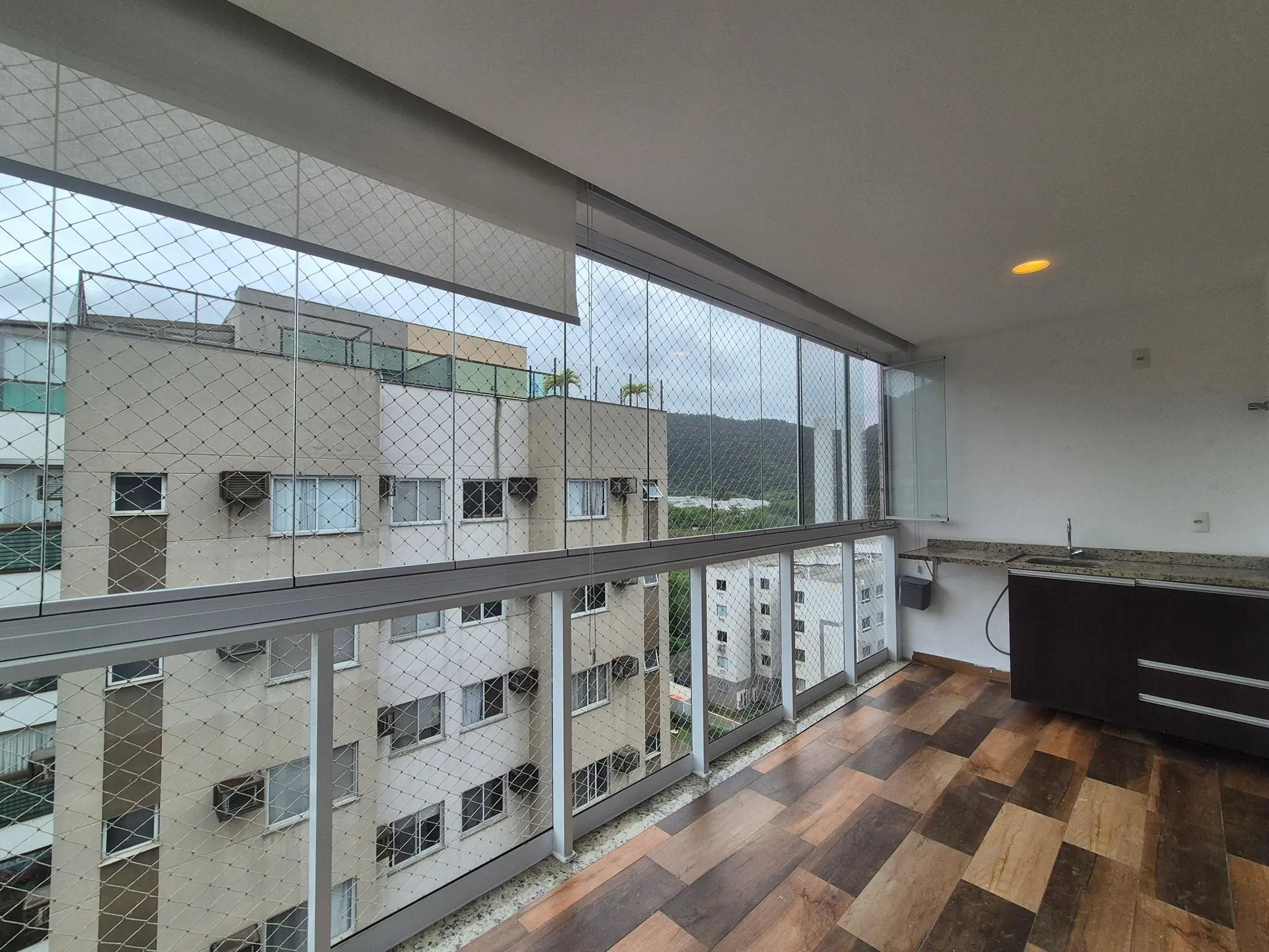 Apartamento de 2 quartos com closet — photo 33