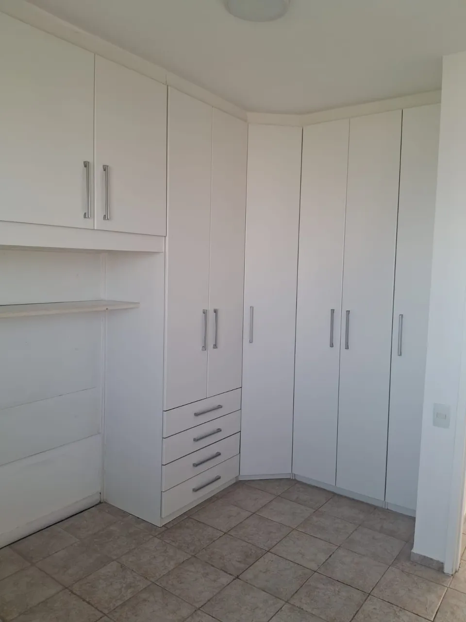 Apartamento sem mobília com 2 dormitórios e 1 banheiro — photo 10