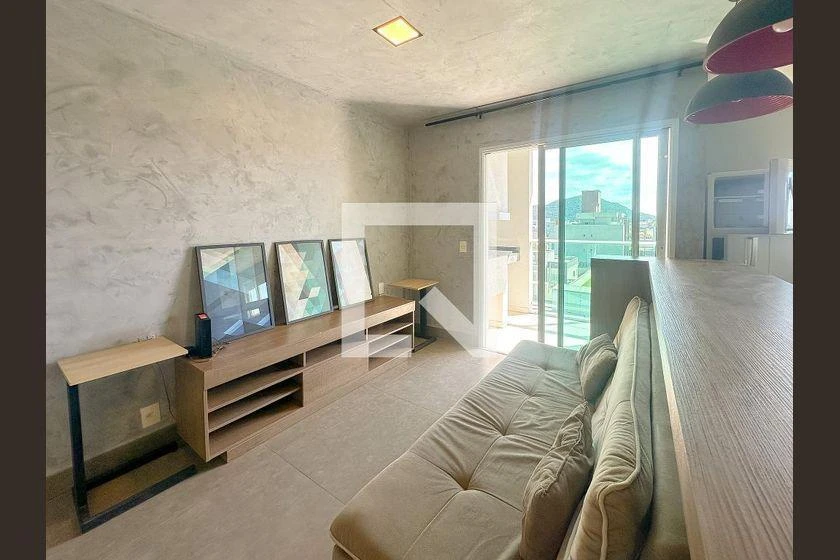 Furnished apartment with 3 bedrooms and 90 m²